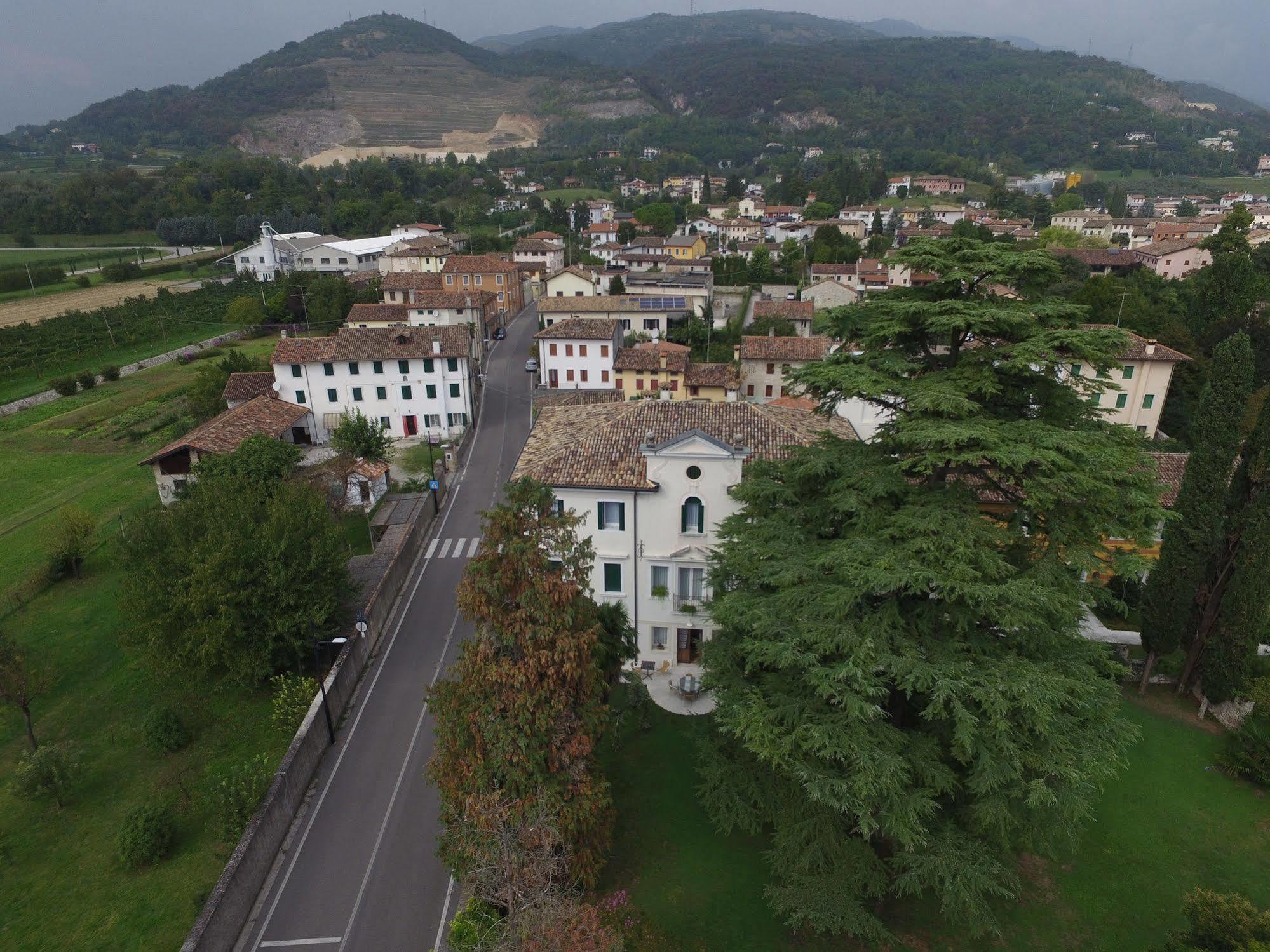Hotel Villa Ca Damiani Caneva Luaran gambar